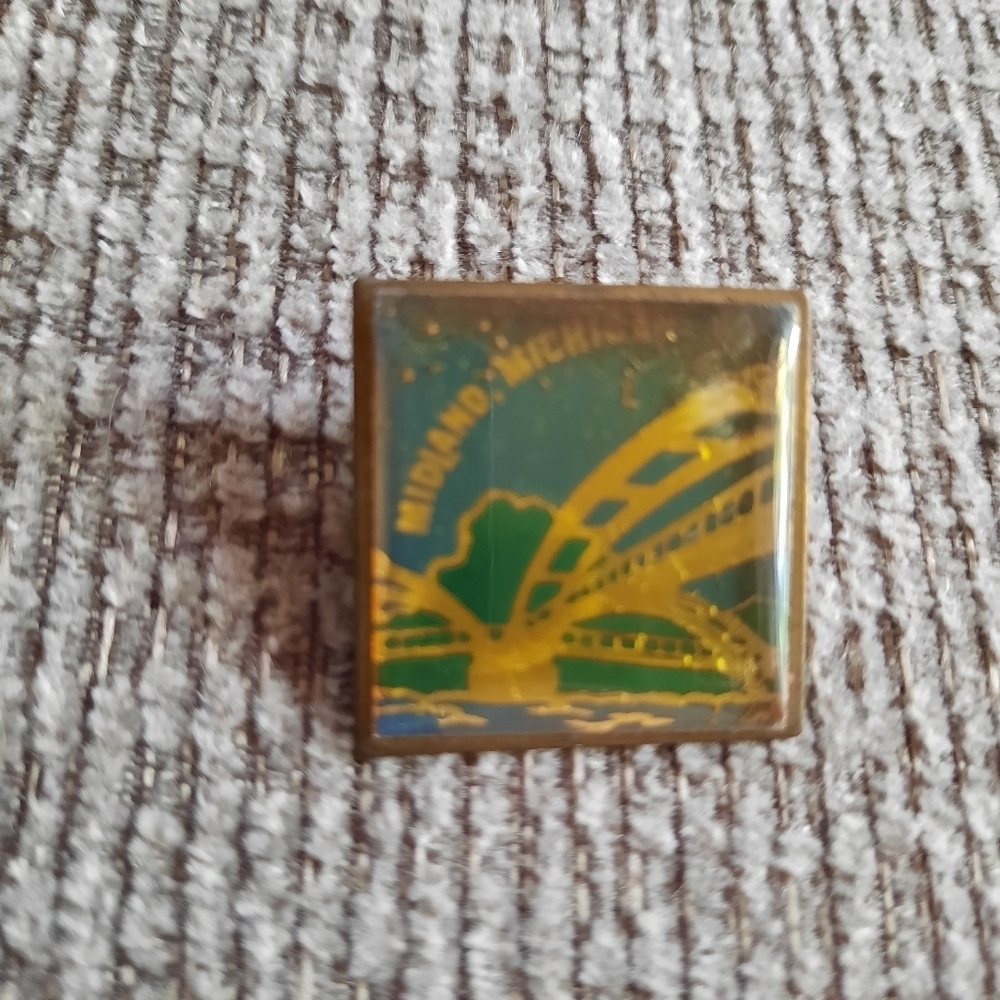 Vintage Y2K Variety Biker Pins Bike Week, Suzuki, South Dakota, Midland MI - Picture 8 of 9